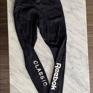 COPY - Reebok classic leggings